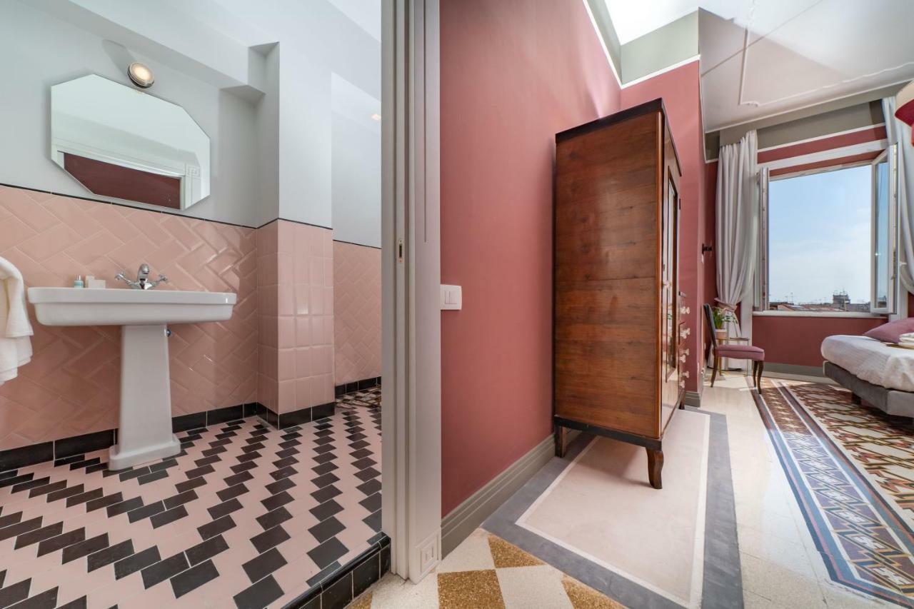 Affittacamere Il Fiore D'oro Luxury Napoli
